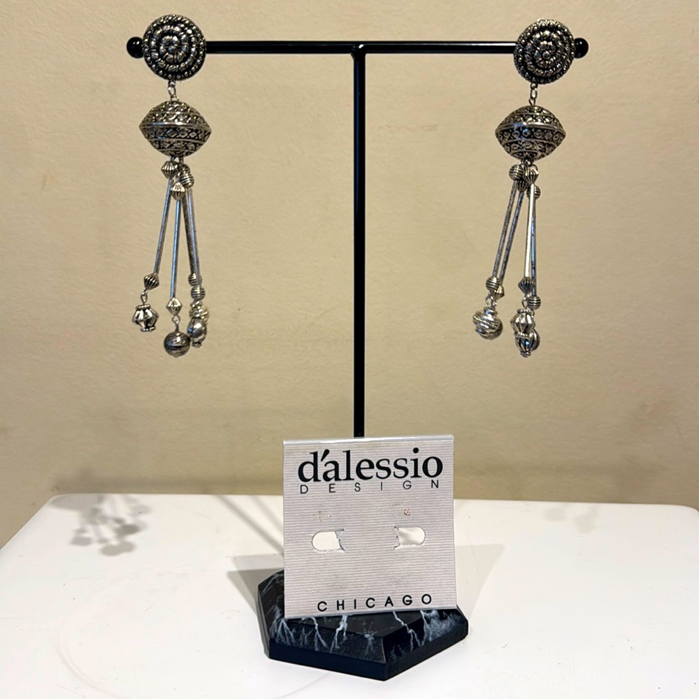 Vintage Dalessio Design Chicago Long Silver Tone Dangle Earrings Clip On